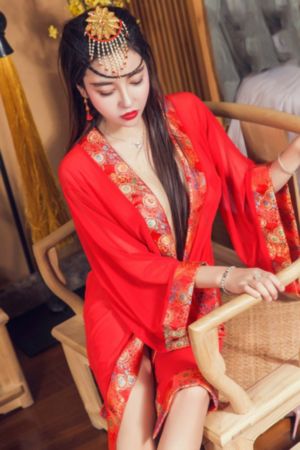 丰满xxx护士hd高清_720免费高清观看