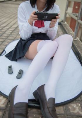 欧美精产国品一二_1080P在线手机播放